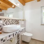 Pet Friendly In Krnicari بيت للعطل