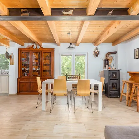 Holiday home Beautiful In Krnicari With Wifi *